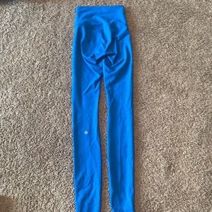 LULULEMON leggings!